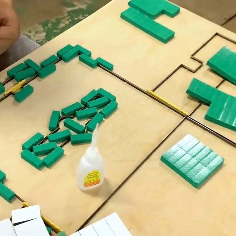 白卡脆裂边缘SPEED刀版弹垫怎样防散纸？